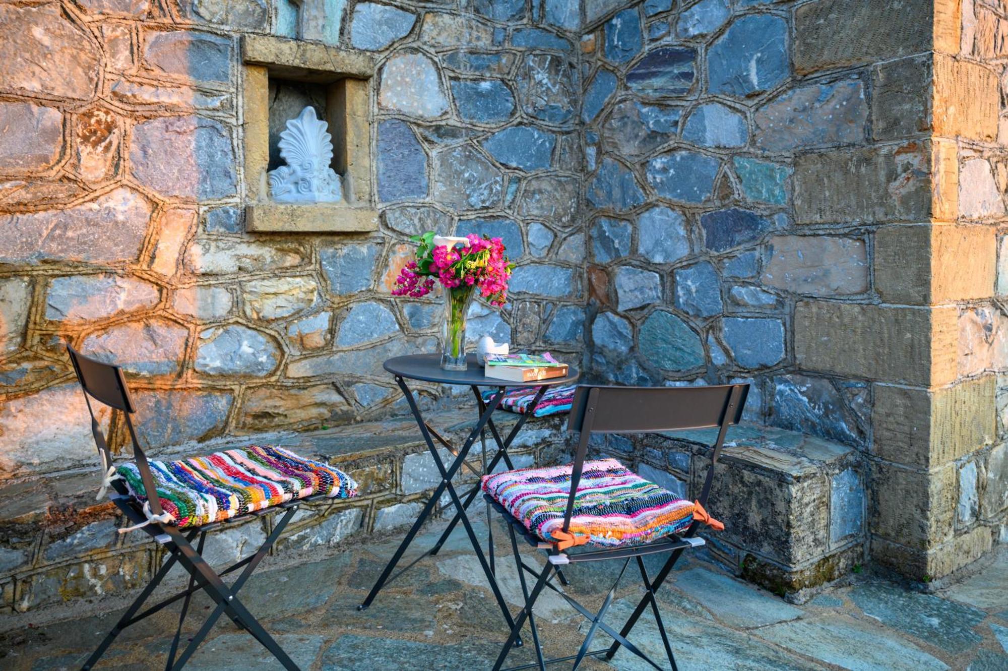 κοχύλι Kotronion (West Mani)